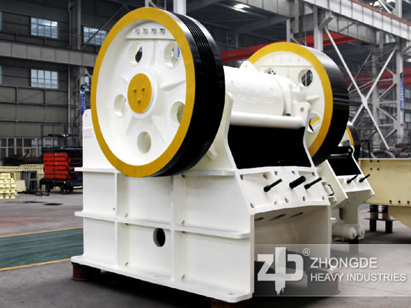 Jaw crusher workshop