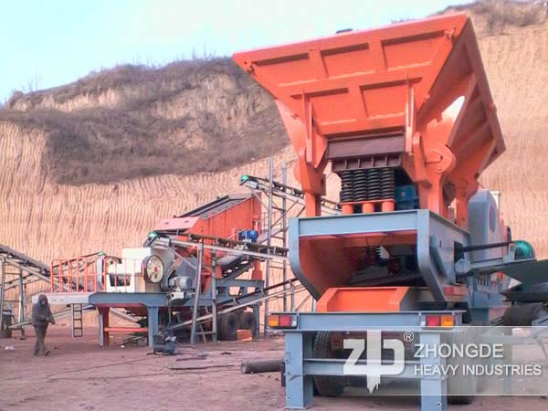 Mobile crushing station site